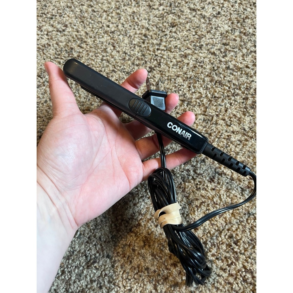 Con-air mini hair straightener‎